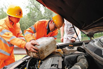 汝州剑阁道路救援